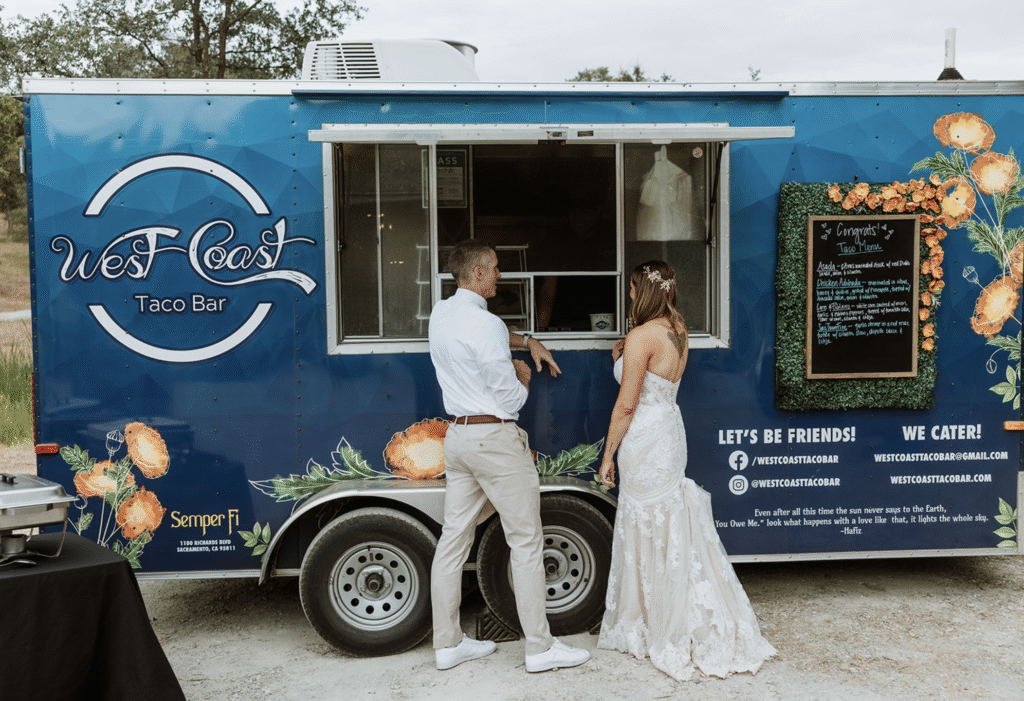 Photography by Oh Lovely Wedding